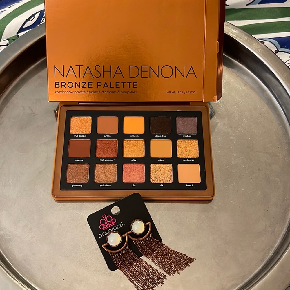 Natasha Denona Branze palette and earrings ✨✨✨💛💛